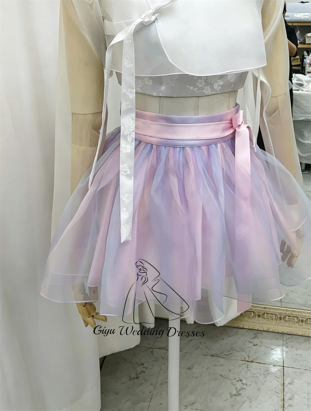 Hanbok Modern Set - Conjunto de Hanbok Moderno Coreano para