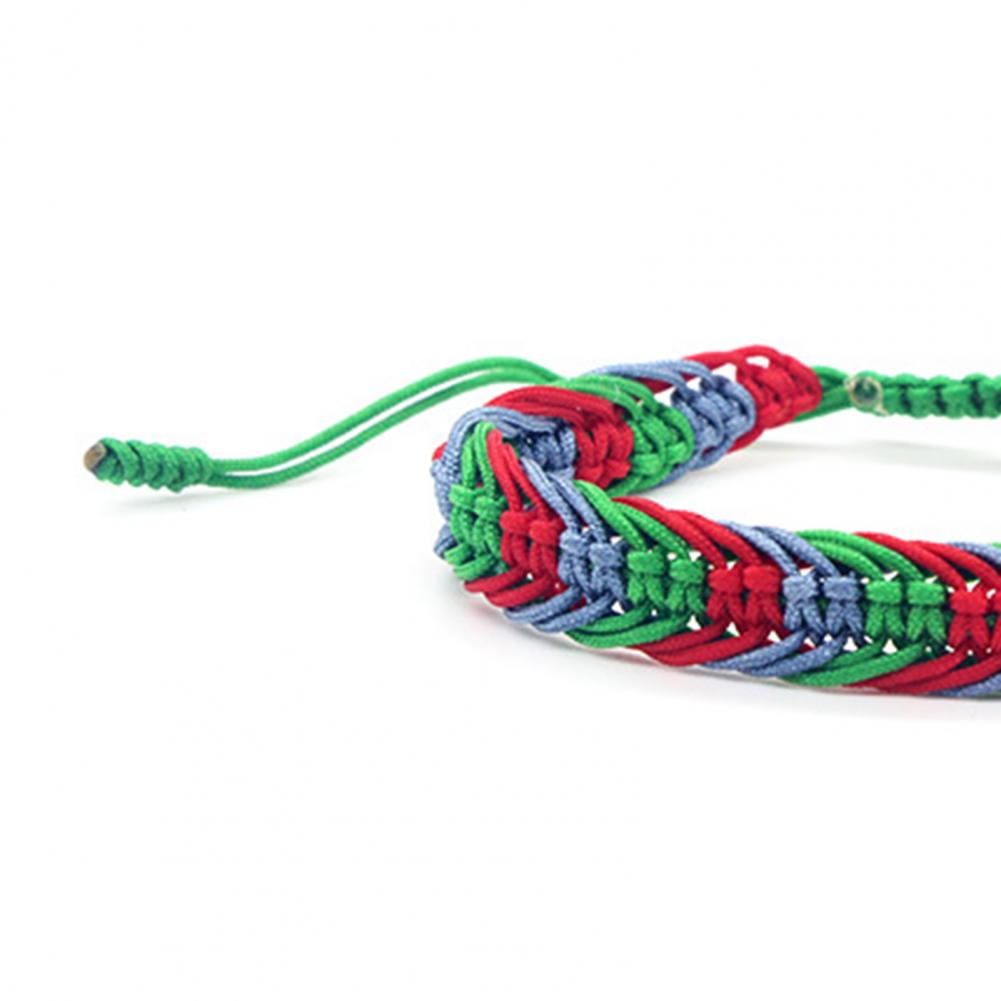 Ethnic Fashion Meaning - Acessório de Apoio: Pulseira Trançada Artesanal
